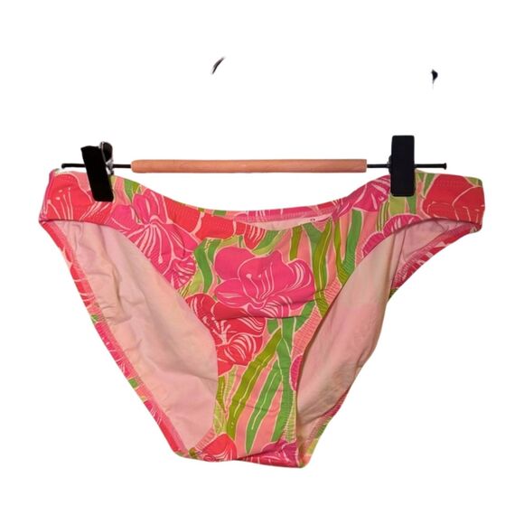New Lilly Pulitzer “Surfs Up” Medium Swim Bottoms, Size Medium - Picture 1 of 3